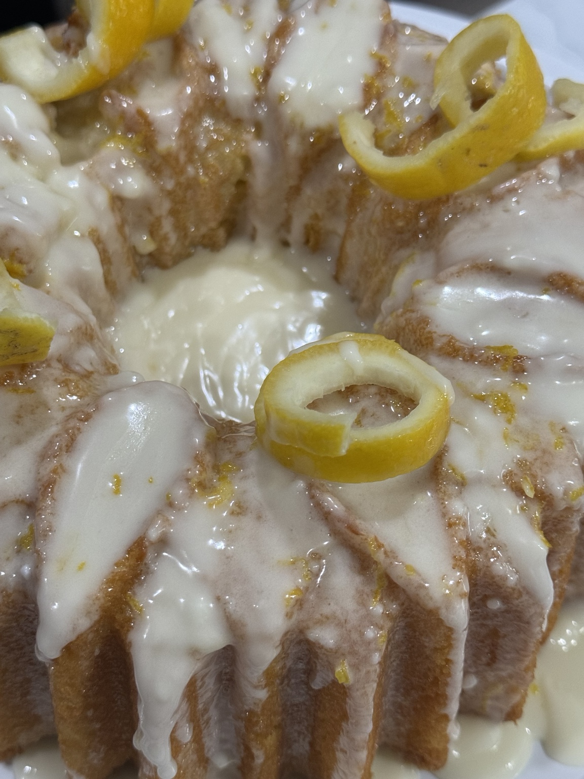 Lemon glazed pound cake