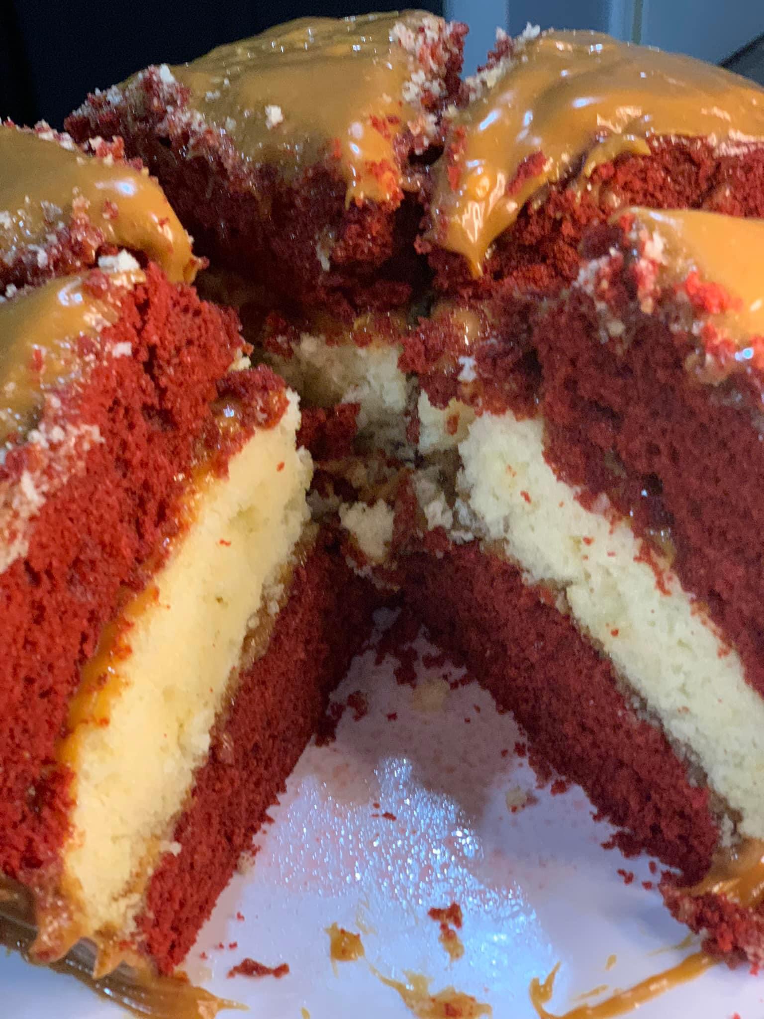 Red Velvet Vanilla Caramel premium specialty cake